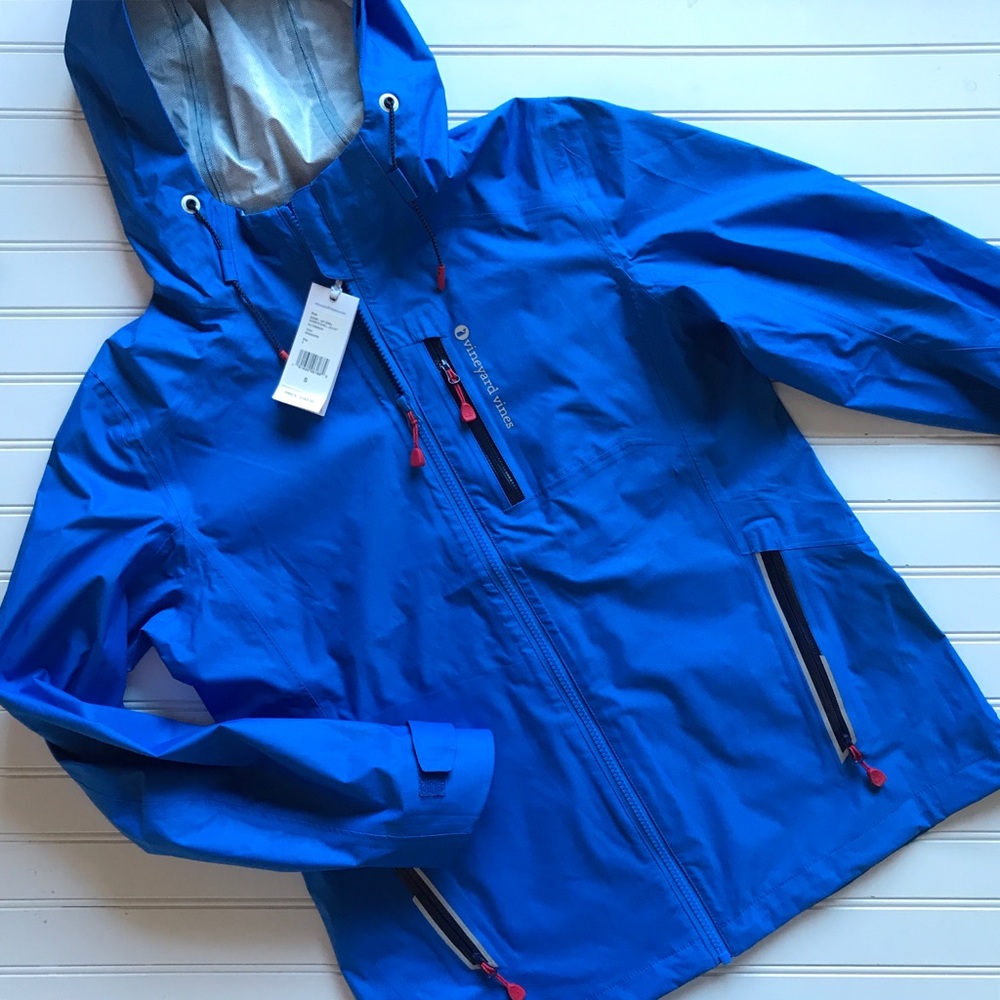 Vineyard Vines / harbor shell jacket / spinnaker